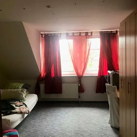 Yazdani-lemke Apartamento