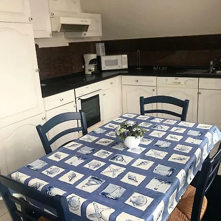 Yazdani-lemke Apartamento Eutin